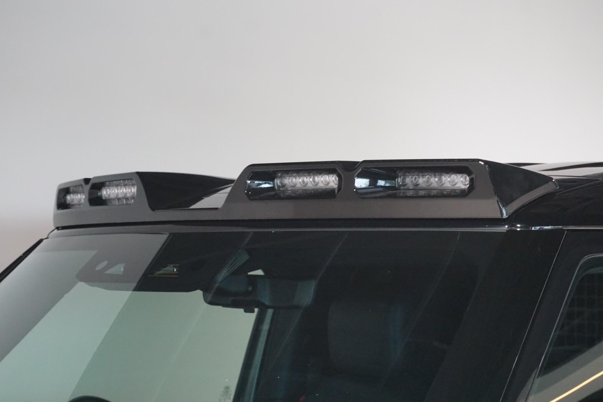 Land Rover Defender 90 3.0 D300 MHEV X-Dynamic HSE Hard Top SUV 3dr Diesel Auto 4WD SWB Euro 6 (s/s) (300 ps)